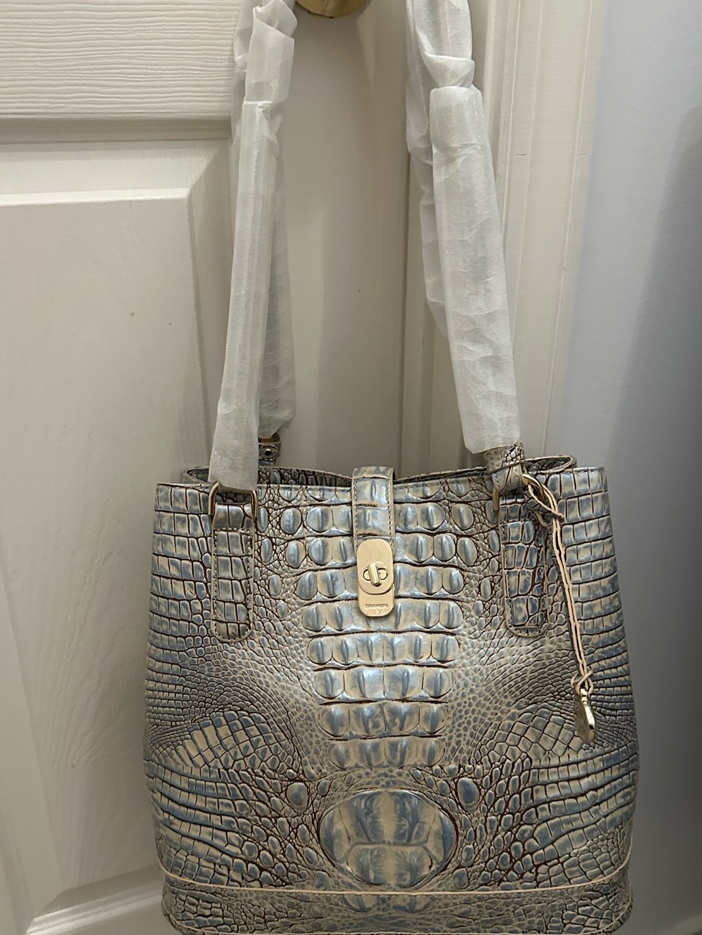 Price Reduced. Brahmin Blue Haze Fiora Leather Bucket HTF Retired colorway